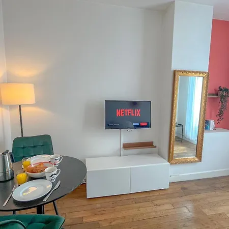 Daire Cosy A 5min De Paris Clichy